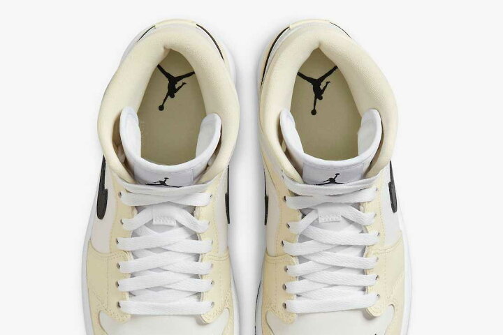 楽天市場】Nike WMNS Air Jordan 1 Mid Coconut Milk ナイキ  