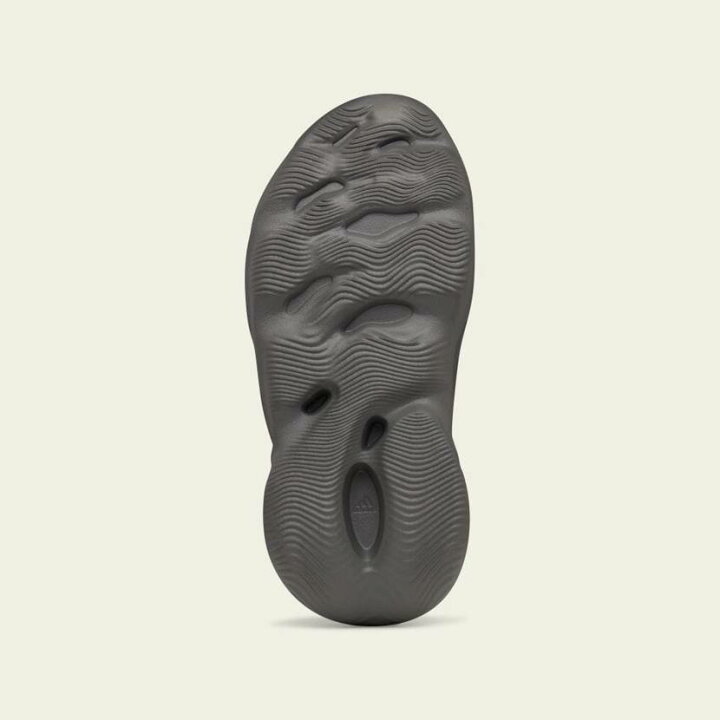 楽天市場】adidas YEEZY Foam Runner Carbon アディダス イージー  