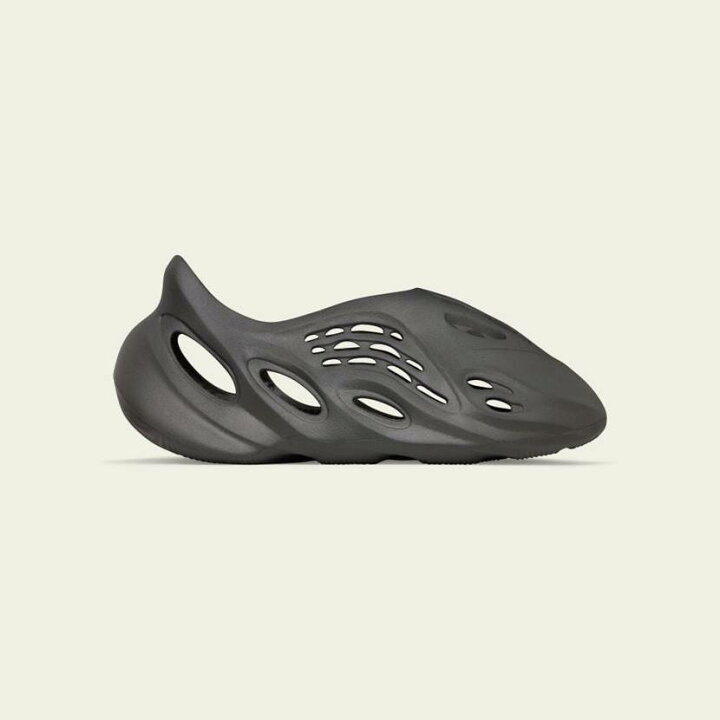 楽天市場】adidas YEEZY Foam Runner Carbon アディダス イージー  