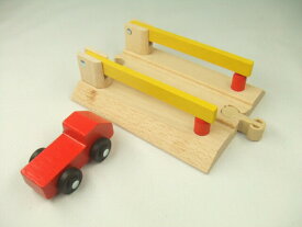 MICKI 踏切とトラック（9636） ミッキィ社 汽車セット 木製レール 木のおもちゃ 木製 汽車 レール 出産祝いお誕生日 知育玩具