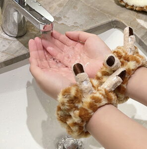 LfUCGh~ }CNt@Co[zXgoh p2Zbg