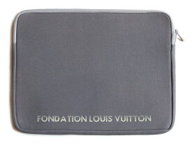 パリ限定！LOUIS VUITTON ルイヴィトン美術館 ノートパソコン＆タブレットケース 15インチラップトップケース 小物ポーチ FONDATION LOUIS VUITTON Laptop Sleeve 15"　フォンダシオンルイヴィトン