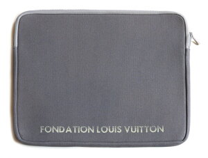 パリ限定!LOUIS VUITTON ルイヴィトン美術館 ノートパソコン&タブレットケース 15インチラップトップケース 小物ポーチ FONDATION LOUIS VUITTON Laptop Sleeve 15" フォンダシオンルイヴィトン
