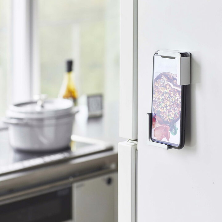 楽天市場】マグネットタブレットホルダー タワー tower スマホホルダー タブレットホルダー 磁石 タブレット スマホ スタンド ラック 置き台 収納 お風呂 壁面 貼り付け iPhone ipad 収納 省スペース レシピ 調理 シンプル 白 ホワイト/ブラック 山崎実業 yamazaki 4984 ... 楽天市場】マグネットタブレットホルダー タワー tower スマホホルダー タブレットホルダー 磁石 タブレット スマホ スタンド ラック 置き台 収納 お風呂 壁面 貼り付け iPhone ipad 収納 省スペース レシピ 調理 シンプル 白 ホワイト/ブラック 山崎実業 yamazaki 4984 ...