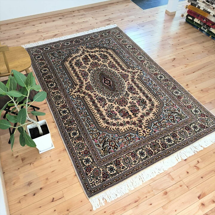 楽天市場】ペルシャ絨毯 【本物イラン産】 クム産 ウール ベージュ 花 