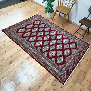 パキスタン絨毯 ハイクオリティ 195x137cm リビング ラグ 寝室 ダイニング 伝統 文様手織り カーペット レッド ワインレッド ボルドー 赤 羊毛 幾何学模様 ホットカーペット対応 床暖房対応 一