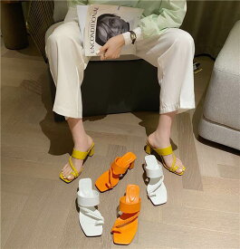 スクエアトゥ レディース サンダル シューズ 靴 ヒール チャンキー スクエアトゥ シンプル カジュアル 大人っぽい 女っぽ 無地 春 夏 ホワイト イエロー オレンジ 10代 20代 30代 学 大人可愛い 韓国 オルチャン 個性的 デザイン おしゃれ