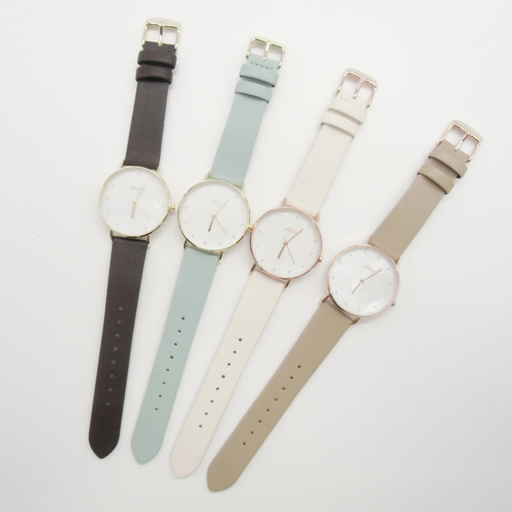 新品 腕時計 シンプル カジュアル 白 アイボリー 118-
