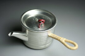 急須◆ 銅 手づくり 錫被 線段 中 白 茶器　【引出物御祝記念品】 工芸品 鍛造 おしゃれ 日本製
