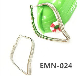 VvȃOsAXAt[vsAX EMN-024