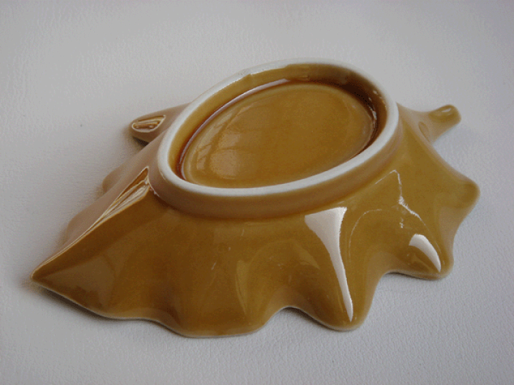 楽天市場】あめ 葉っぱ皿 木の葉型皿 : 元祖下石焼本舗