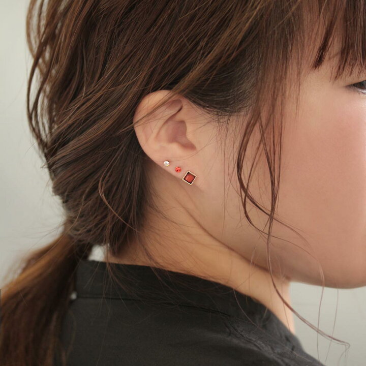 楽天市場】樹脂ピアス カラー ストーン メタル スクエア 5個セット  