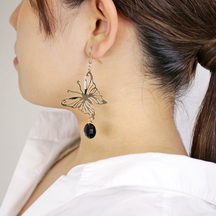 楽天市場】ピアス 蝶 バタフライ サークル ストーン アシンメトリー フックピアス | アクセサリー レディース 女性 大人 プレゼント ギフト 結婚式 誕生日 おしゃれ オシャレ かわいい 可愛い シンプル : OSEWAYA