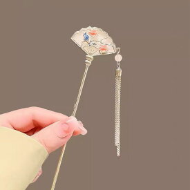 頭飾 女性用 古風 花卉 流蘇 合金 軽量 黒 秋冬 髪飾り 簪 盤髪 歩揺 百搭 高級感 小物
