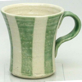 優しいグリーンと白がさわやかな使いやすいマグカップ