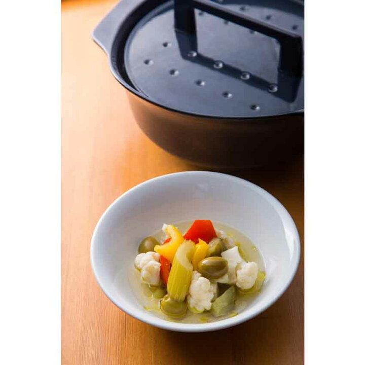 楽天市場】日本製 i-ruポット 鋳物ほうろう鍋 2L (鉄黒) 南部鉄器 
