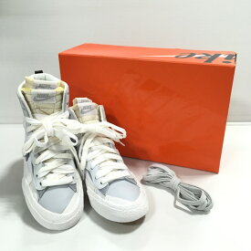【送料無料】sacai × NIKE BLAZER MID WHITE/WOLF GREY BV0072-100 / サカイ × ナイキ ブレーザー ミッド　スニーカー　メンズ　レディース　ユニセックス　ホワイト/ウルフグレー size:4（23cm）【中古】【006】