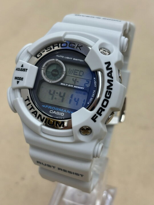 楽天市場】【送料無料】CASIO G-SHOCK FROGMAN/フロッグマン DW-9900LG 