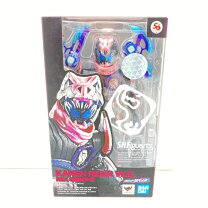 楽天市場】仮面ライダーリバイス フィギュアーツの通販
