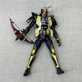 【中古】現状品)S.H.Figuarts 仮面ライダー鎧武 ジンバーレモンアームズ[91]