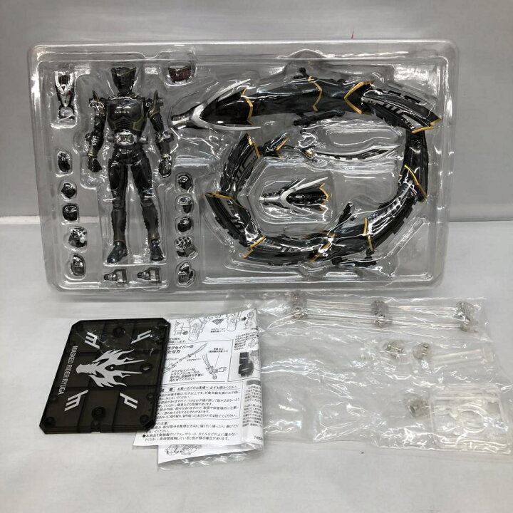 楽天市場】【中古】バンダイ S.H.Figuarts 仮面ライダーリュウガ 
