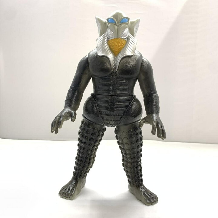 楽天市場】【中古】メフィラス星人レトロVer. 楳図かずお版  