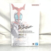 楽天市場】真骨彫製法 仮面ライダーカブト ハイパーフォームの通販