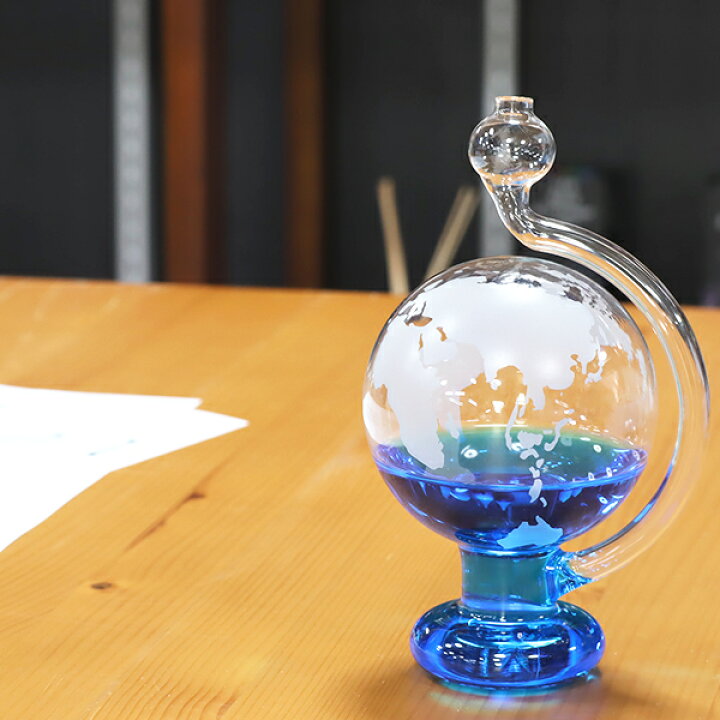 楽天市場 晴雨計 ウェザーボール 晴雨予報グラス 気圧で変化 ガラス 球体 インテリア おしゃれ 天気予想 オフィス 玄関 リビング 送料無料 晴雨計ba お宝ワールド工房