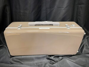 C.C.VCj[P[X II gybg_uP[X@JtFI(O[[)