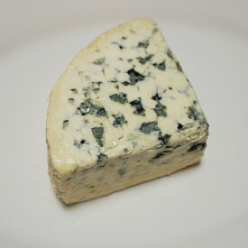 青カビチーズ ブルー・ド・ヴェルニュ AOP 1/8 フランス産ブルーチーズ 毎週水・金曜日発送