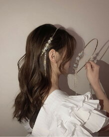 ヘアーアクセサリー　 カチューシャ　キラキラ　花柄　気質 百掛け sweet系 姫系　お嬢様　ヘアバンド ヘッドバンド ヘアピン プレスヘア カジュアル 上品 大人 かわいい おしゃれ フォーマル 二次会 結婚式 お呼ばれ 韓国ファッション