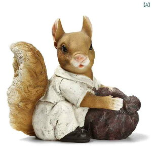 ガーデンオーナメント 置物 ミニチュア 雑貨 装飾 インテリア ホームデコレーション アニマルオブジェ 造園 庭 合成樹脂 かわいい リス