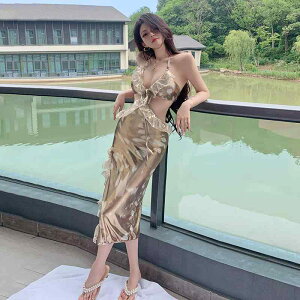 水着 レディース 三角ビキニ 3点セット 高級感 大人セクシー パッド付き ノンワイヤー ビーチウェア リゾート 体型カバー ゴールド