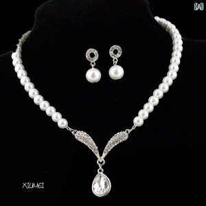 uC_ ANZT[ EFfBO p[eB[  ԉ w  obNp[ lbNX fB[X y  vZX {a  hX CujO lbN lbNX