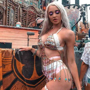 ボディチェーン レディース 女性用 セクシー 欧米風 メタル 金属製 合金製 電気メッキ加工 幾何学デザイン 胸飾り ビーチ リゾート 夏 ビキニ 水着