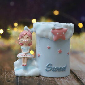 ペン立て 女の子 卓上 かわいい シャボン玉 フィギュア デスク 収納 オフィス インテリア 置物 樹脂製 おしゃれ 雑貨 小物