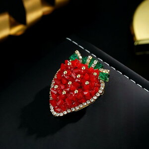 ブローチ レディース アンゴラレッド イチゴ クリスタル 手作り 高級感 精巧な作り 18K電気メッキ 銅製 万能 上品 フェミニン かわいい アクセサリー