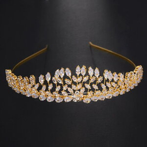 ヘッドドレス レディース ジルコニア ティアラ 王冠 高級感 豪華 フルジルコニア 手の込んだ ウェディング ブライダル 結婚式 花嫁 髪飾り ヘアアクセサリー パーティー 披露宴 プリンセス