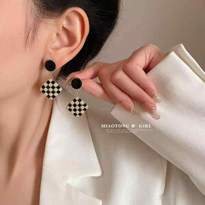  fB[X mN `FbJ[ sAX ؍t@bV 􉽊w g XNGA Vv \  l킢 t