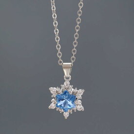 ネックレス レディース 高級感 上品 フルジルコニア 雪の結晶 モチーフ 華やか エレガント シンプル 万能 秋冬 セーター用 おしゃれ 普段使い 結婚式 パーティー 合金 ホワイト
