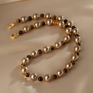 lbNX fB[X h ^CK[AC p[  uEn O Z[^[`F[ r[Y ^p[c nhCh ؍t@bV H~