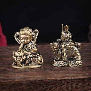 仏像 置物 中国古典風 文殊菩薩 普賢菩薩 ミニチュア デフォルメ かわいい 黄銅 真鍮製 卓上 デスク 車内 リビング インテリア オブジェ 飾り 鋳造 職人技