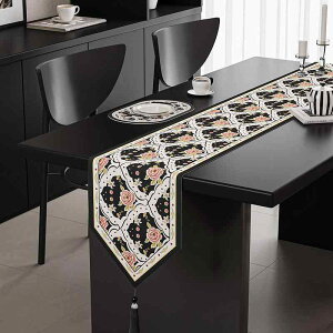 �e�[�u�������i�[ �t�����` ���g�� �N���V�b�N ������ �� ���l�� �{�^�j�J���� �ԕ� �_�C�j���O ���r���O �e�B�[�^�C�� �e���r�{�[�h �`�F�X�g �T�C�h�{�[�h ����z