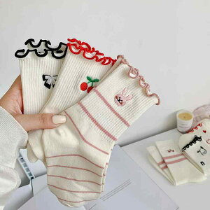 靴下 レディース 女性用 かわいい アニメ柄 ワンポイント刺繍 和風 フリル メロウフリル ルーズ クシュクシュ 学生 スクールソックス ロングソックス 白 普段使い おしゃれ カジュアル 快適