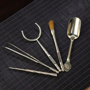   ZNq Zbg    j {M ttH[N  _ Vv  ANZT[  c[