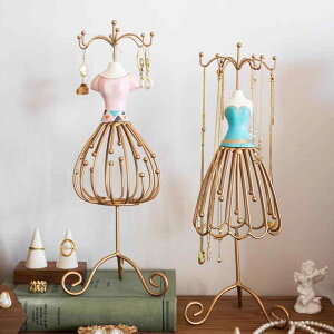 ANZT[ W bN vZX f X^h g NGCeBu CO lbNX uXbg   sN F A[g X^C H 킢 CeA fB