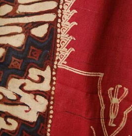 インドネシア ミナンカバウ 手描きアンティークバティック 飾り布 プレゼント アジアン 母の日 エスニック ナチュラル インテリア コットン（綿）