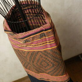 インドネシアの絣織ティモール島のサロン