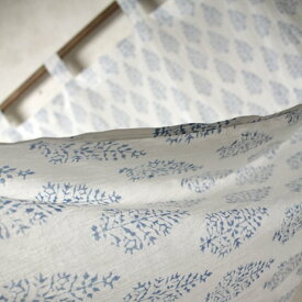 インド 木版染めコットンボイルカーテン ブルー 白 プリント プレゼント アジアン インド更紗 インド綿 エスニック インテリア コットン ネコポスOK
