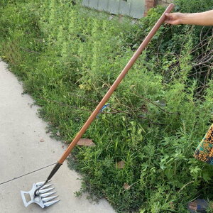 草刈り レーキ ステンレーキ 熊手6本爪 草取り道具 レーキ ガーデンレーキ 草取り道具 金属製 軽量 多用途 雑草取り 草引きレーキ 家庭の除草/溝掘り/土壌の緩み/播種/平削 園芸用 庭用熊手